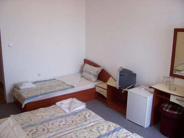 Kalypso 3*
